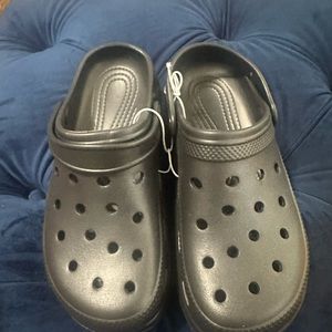 Black Crocs